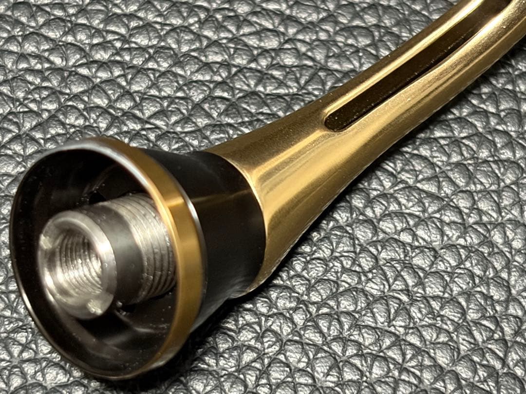 DAIWA SLPW RCS45 ハンドル