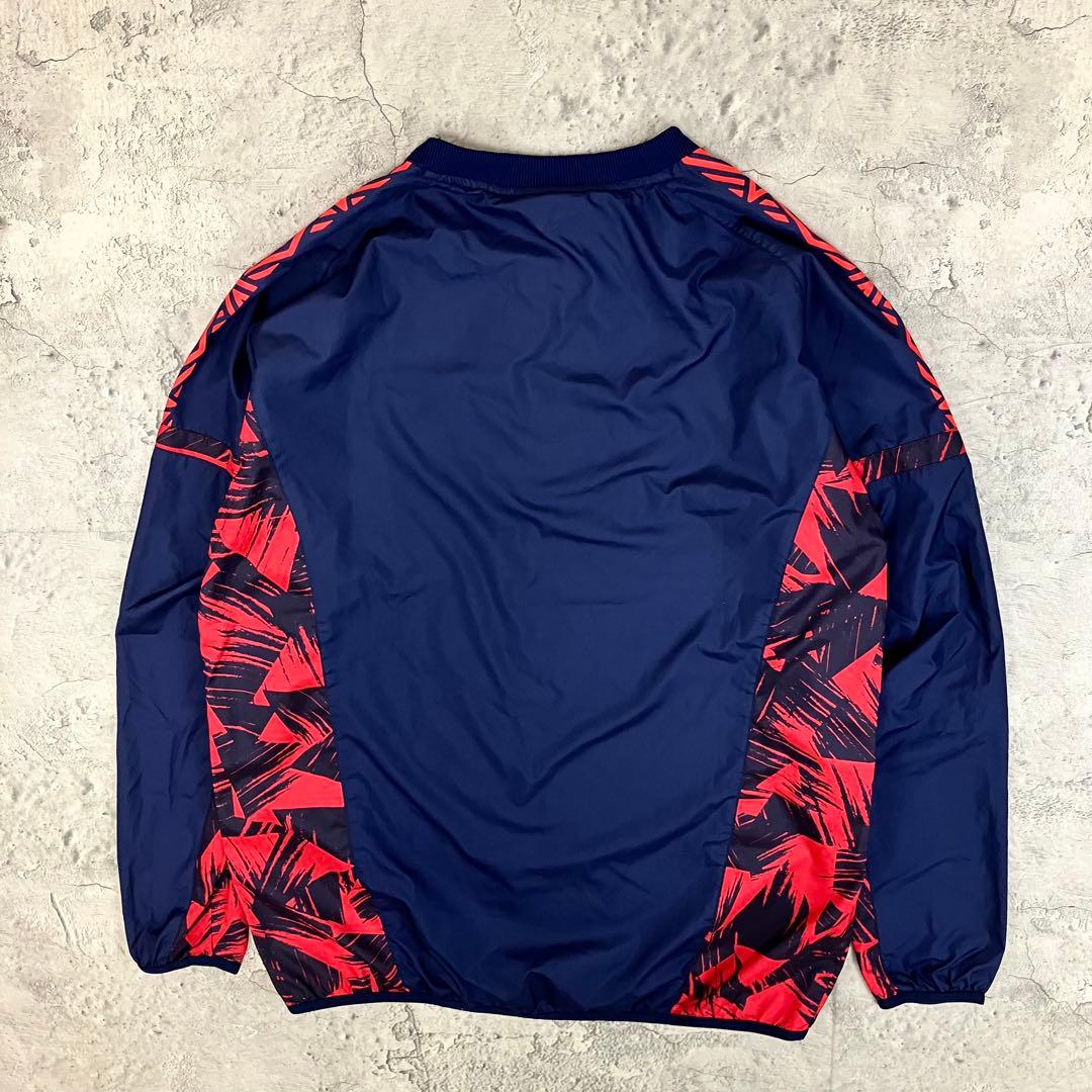 シントトロイデン STVV 長袖ピステトップ アンブロ 古着 ロゴ 紺 2XL