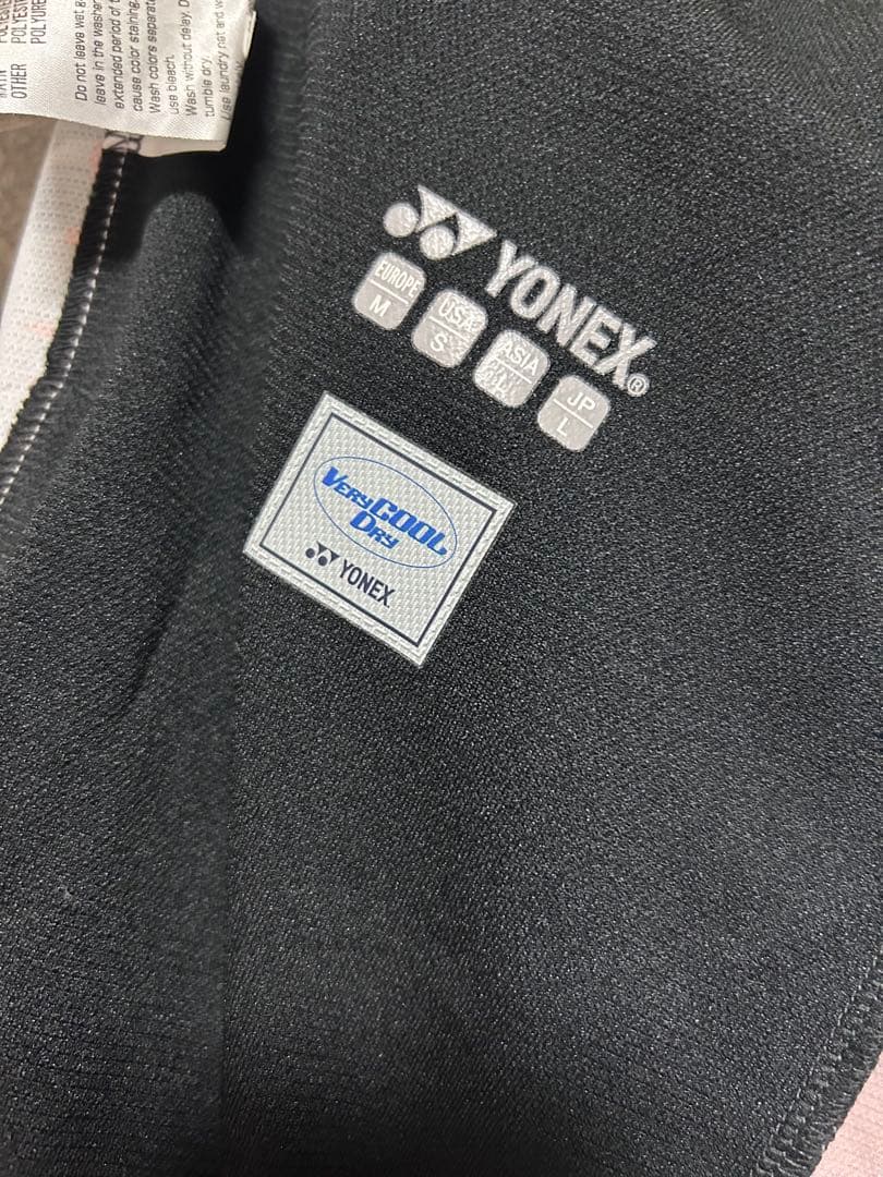 YONEX ユニホーム幾何学柄