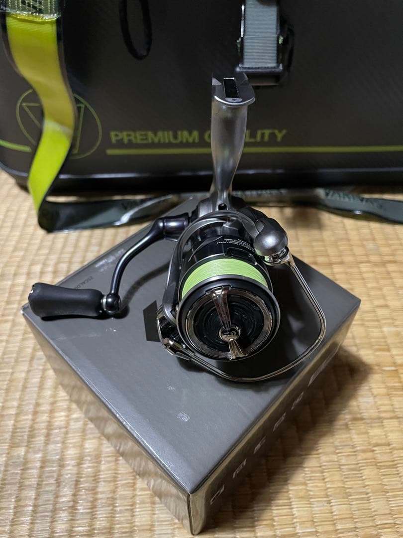 DAIWA スピニングリール 25カルディアFCLT1000S