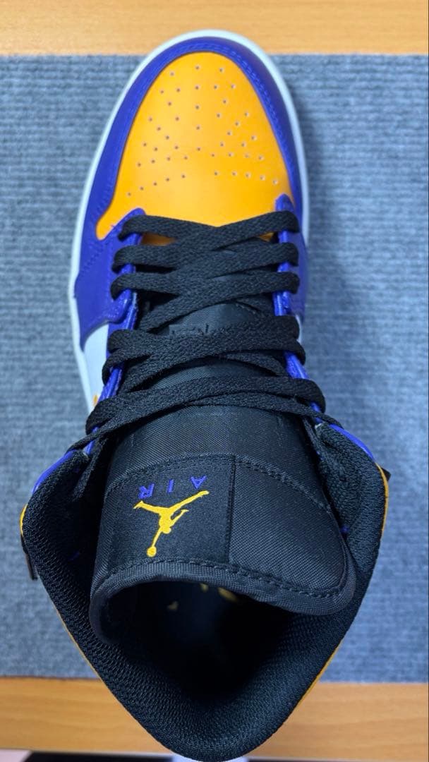 シューズ(男性用) Nike AirJordan1 Mid Purple/Yellow Lakers
