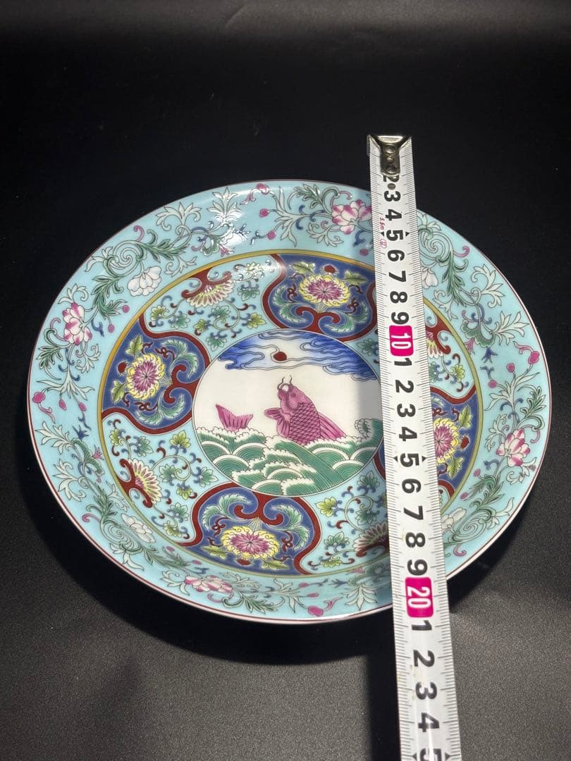 中国　手描き装飾の陶磁器皿