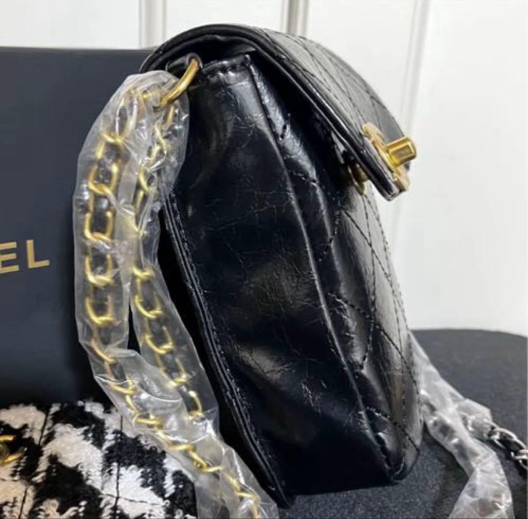CHANELシャネルスマホショルダーパース付きレディースココマーク人気