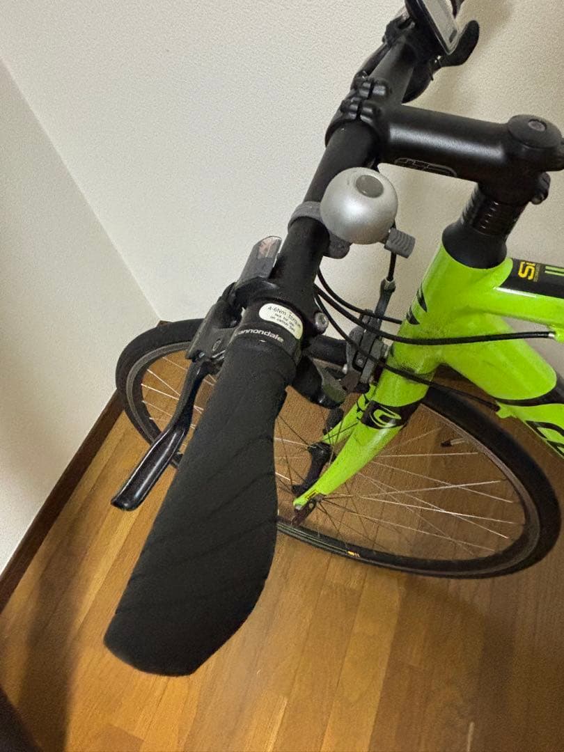 cannondale フラットバーロード　CAAD8 直接引取のみ　配送不可