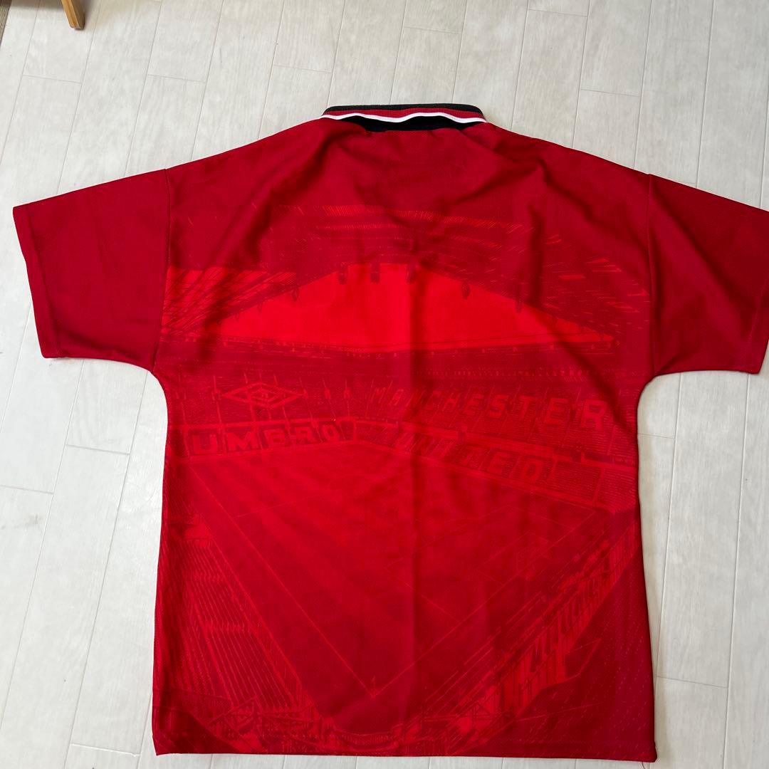 コ*ロ様 【当時物】マンチェスター・ユナイテッド Umbro 1996〜1997