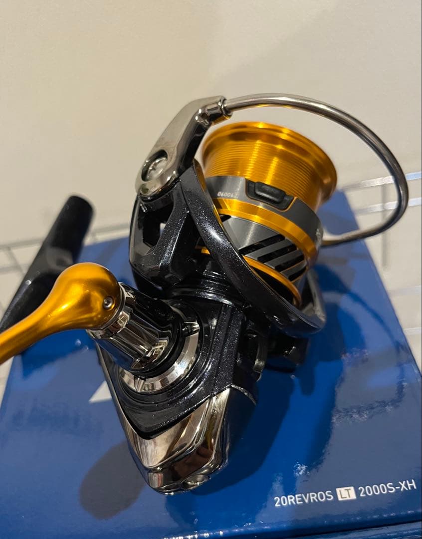 ダイワ 20レブロスLT2000S-XH　DAIWA　未使用品