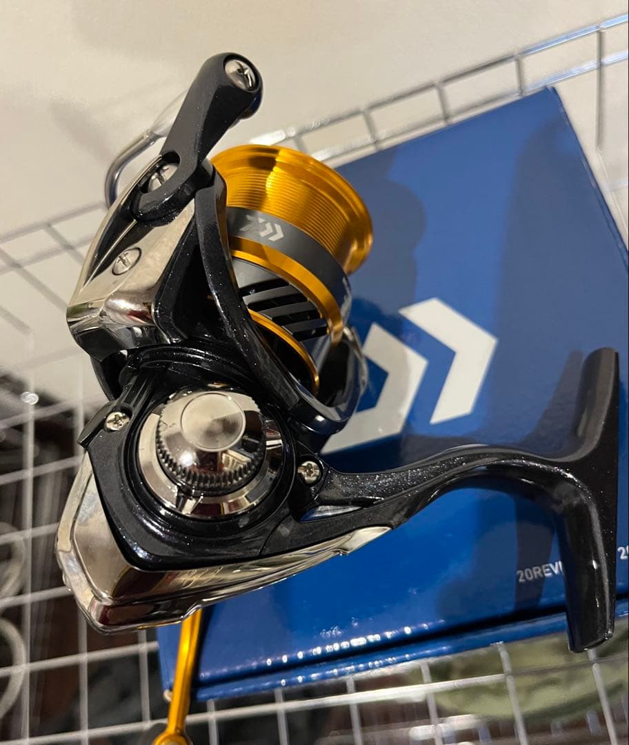 ダイワ 20レブロスLT2000S-XH　DAIWA　未使用品