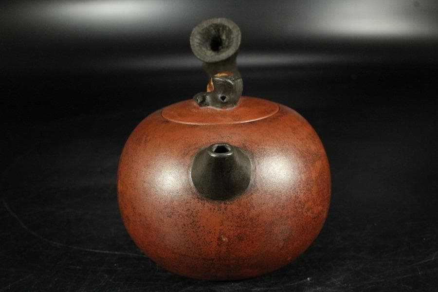 中国美術 朱泥 丸形 枝手 茶器 急須 在銘(K-YC689)