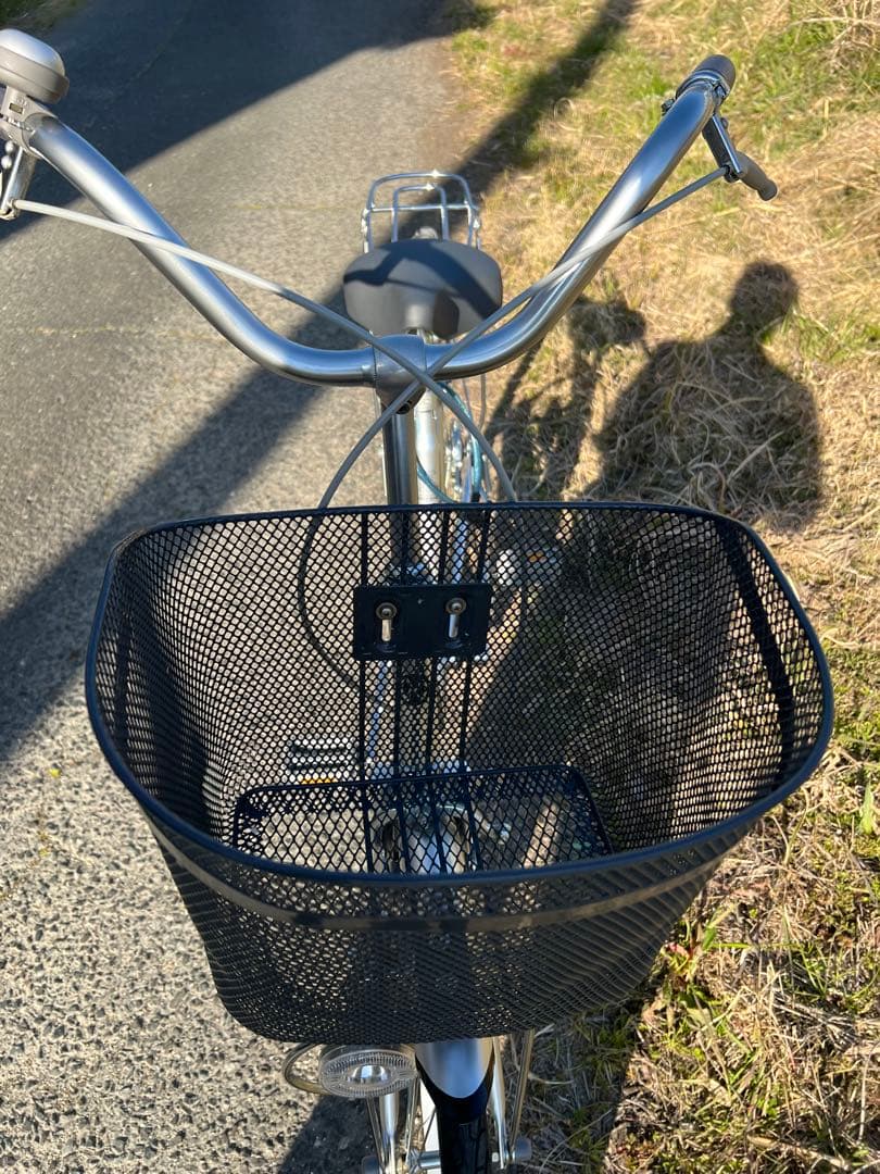 手渡し希望名古屋市内お届け無料シルバー シティタイプ自転車 メッシュバスケット付