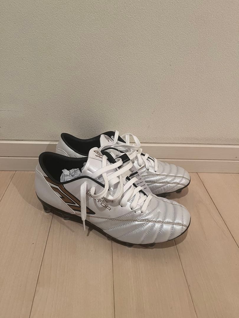 umbro サッカースパイクアクセレイター F-LASH HG 26.0cm