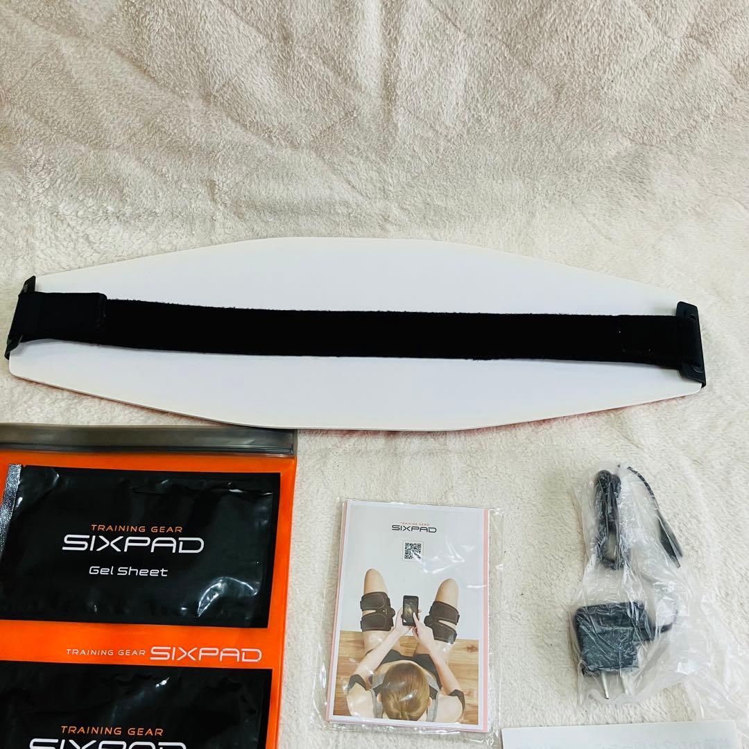 SIXPAD BODY REVOLUTION シックスパット　セット　腹尻脚もも