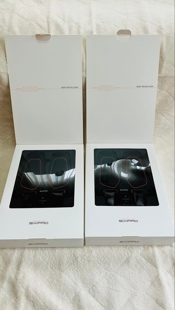 SIXPAD BODY REVOLUTION シックスパット　セット　腹尻脚もも