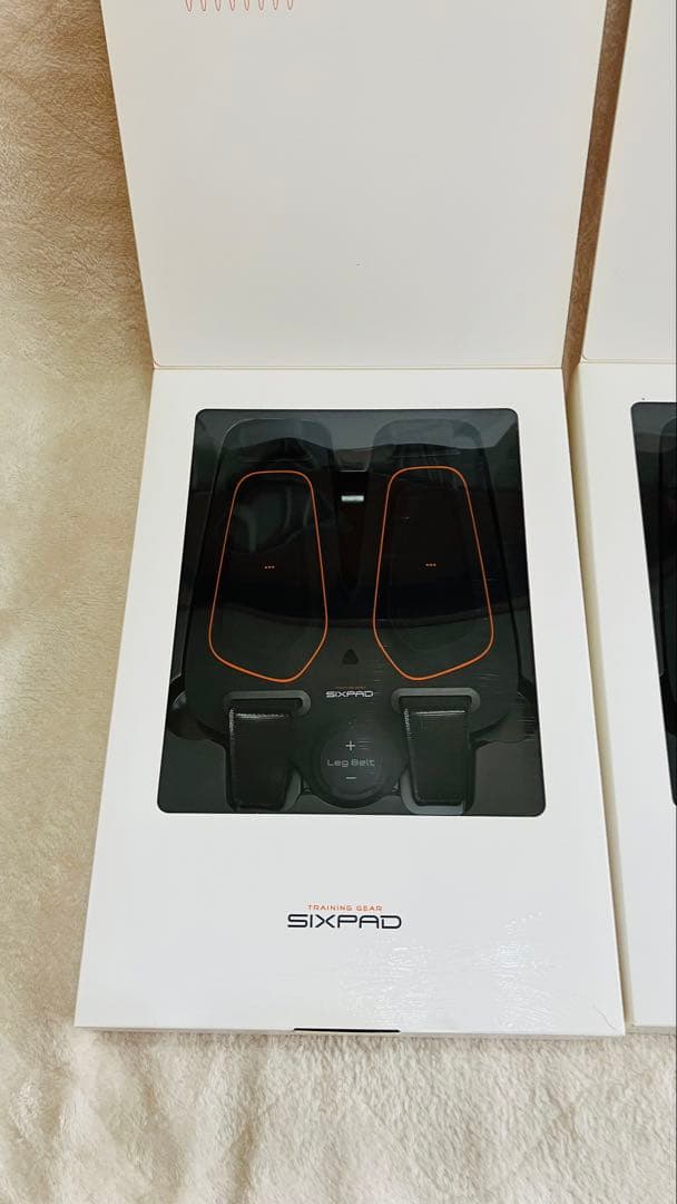 SIXPAD BODY REVOLUTION シックスパット　セット　腹尻脚もも