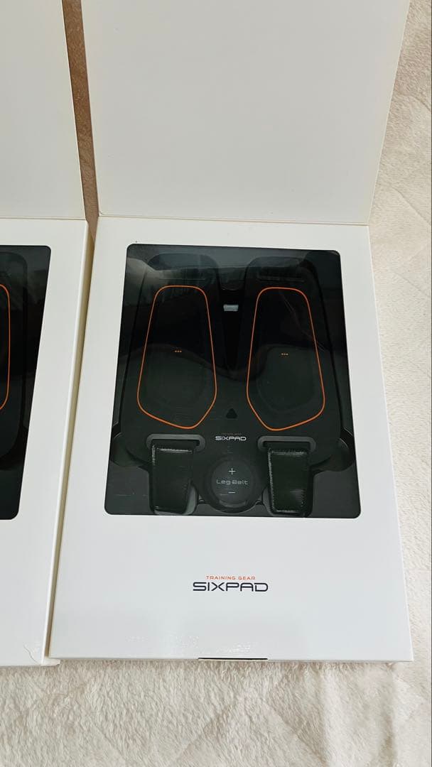 SIXPAD BODY REVOLUTION シックスパット　セット　腹尻脚もも