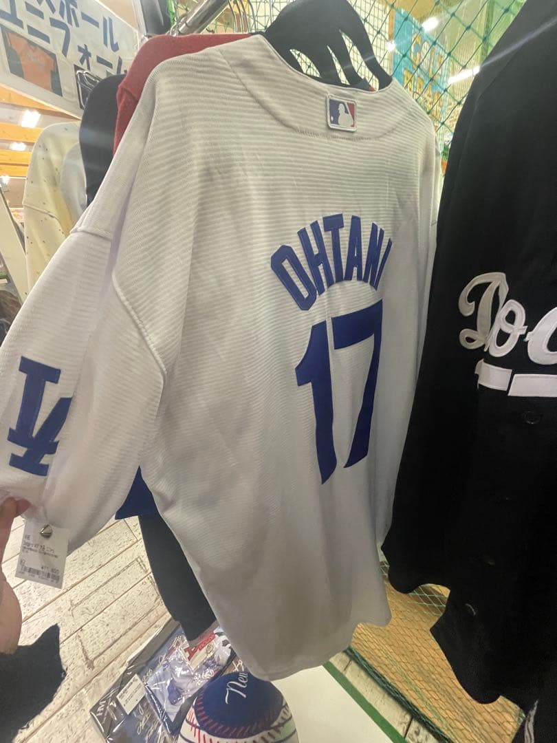 ロサンゼルス・ドジャース ユニフォーム OHTANI 17 大谷