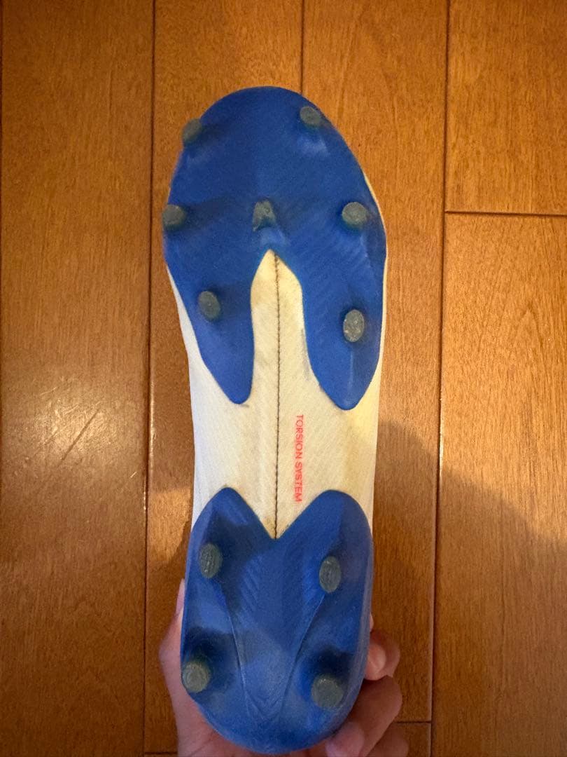 adidas ネメシス