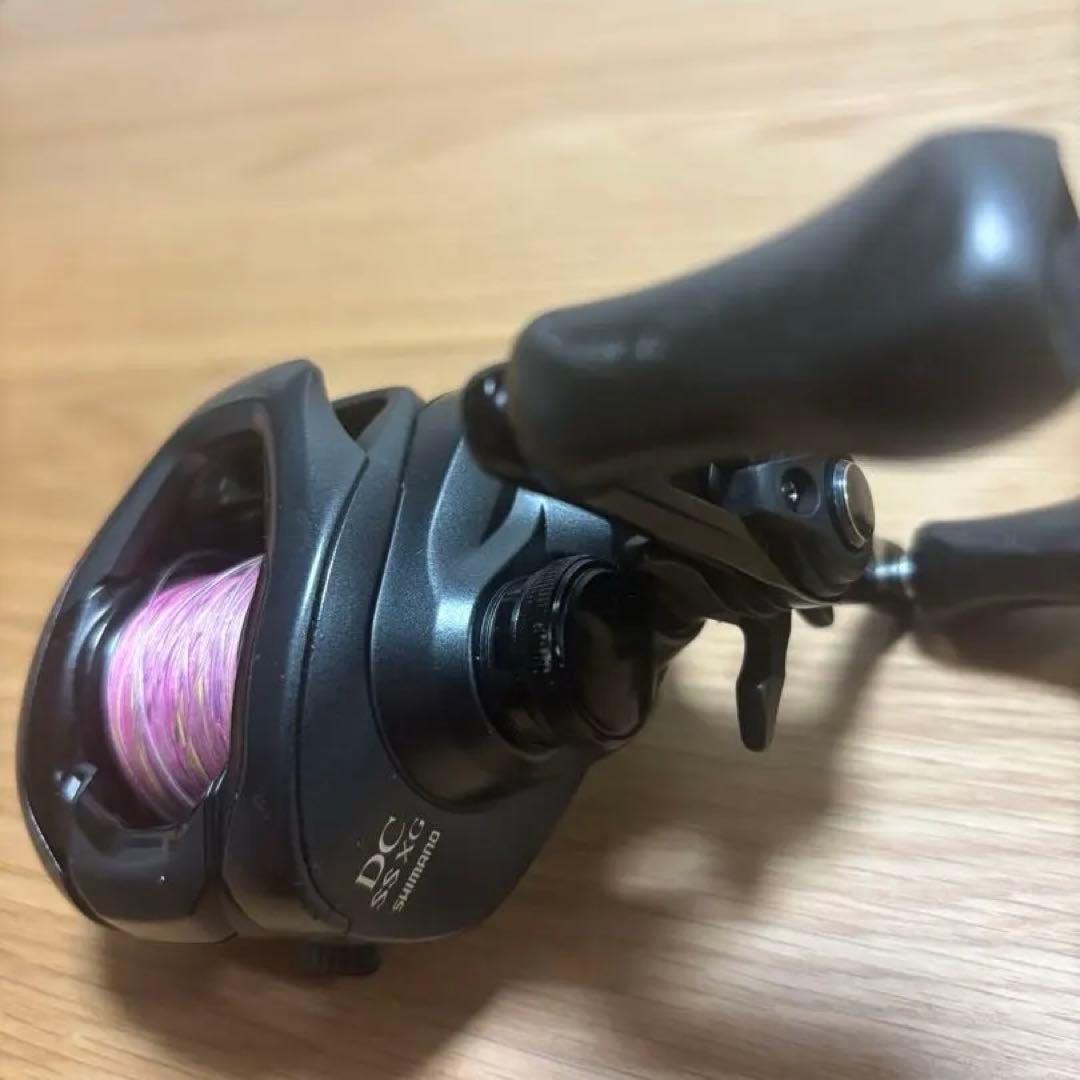 Shimano EXSENCE DC SS XG ベイトリール 右巻き