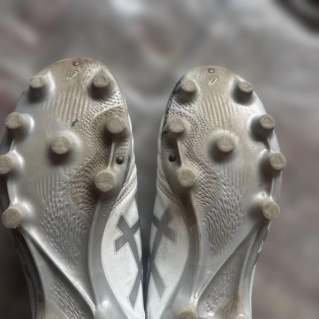 値下げ！asics DS light Whitesilver サッカー26.5