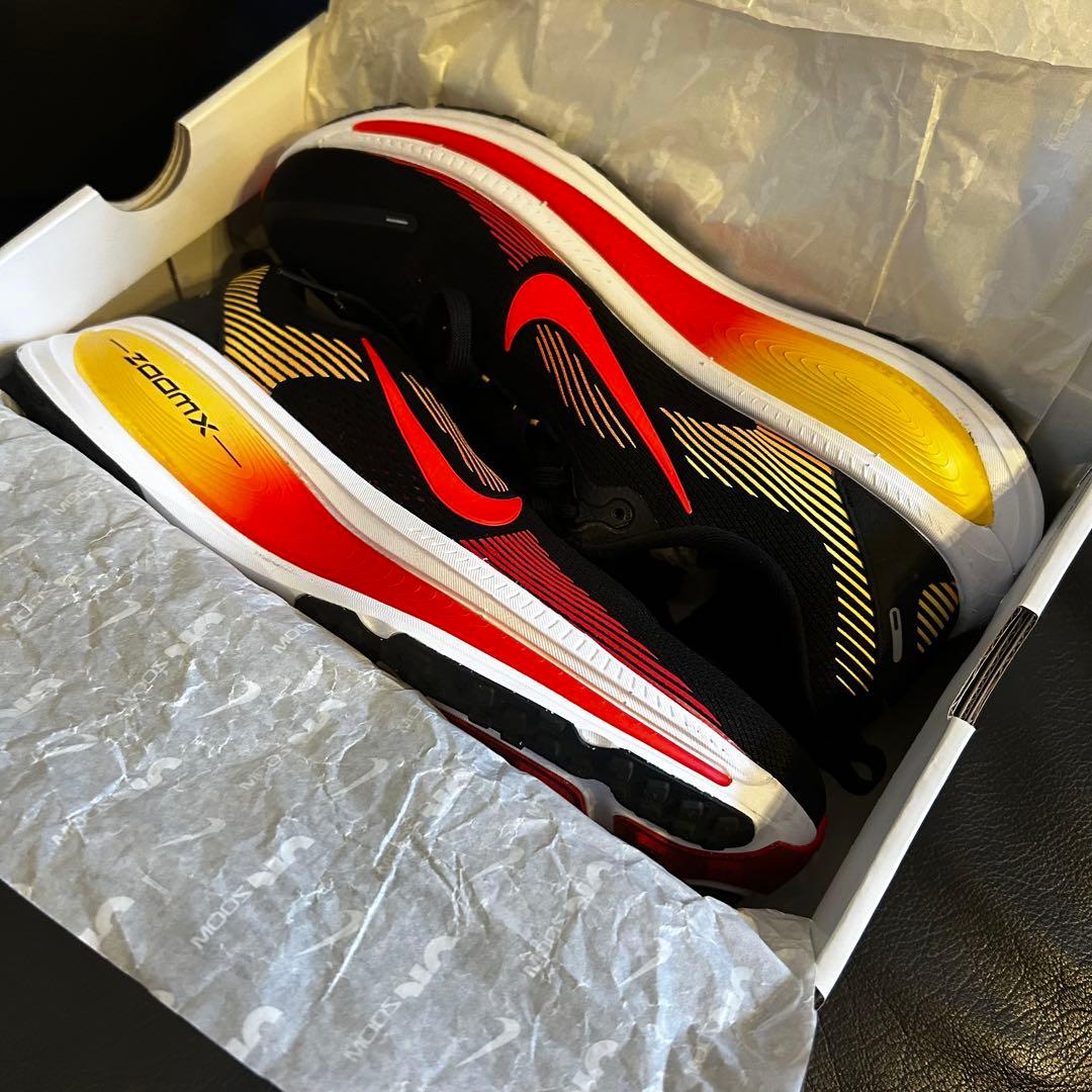 【美品】NIKE ボメロ18 28.0㎝