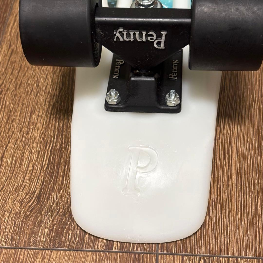 Penny ホワイト蓄光モデル 22インチ スケートボード ペニー