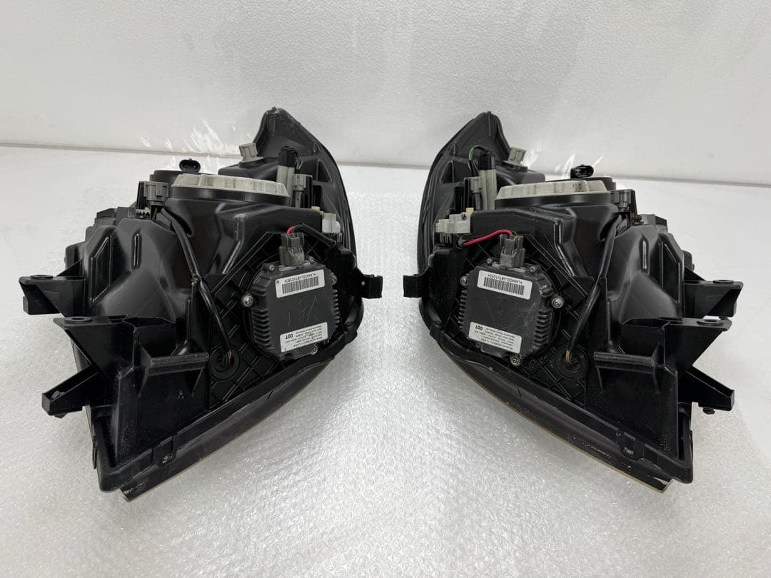 エルグランド E51中期 後期ヘッドライトHID KOITO 100-24852