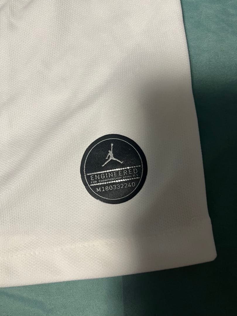 Jordan Paris Saint-Germain ホワイトシャツ