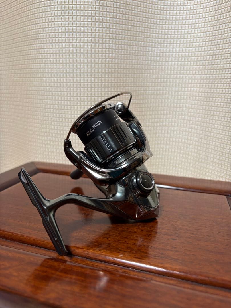（極上美品）シマノ22ステラC2000S