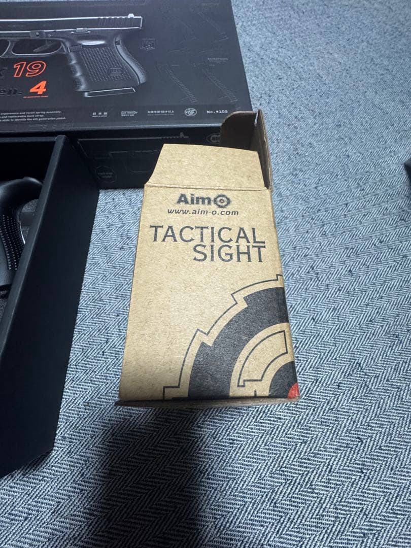 Glock 19 Gen 4 ガスガン タクティカルサイト付き