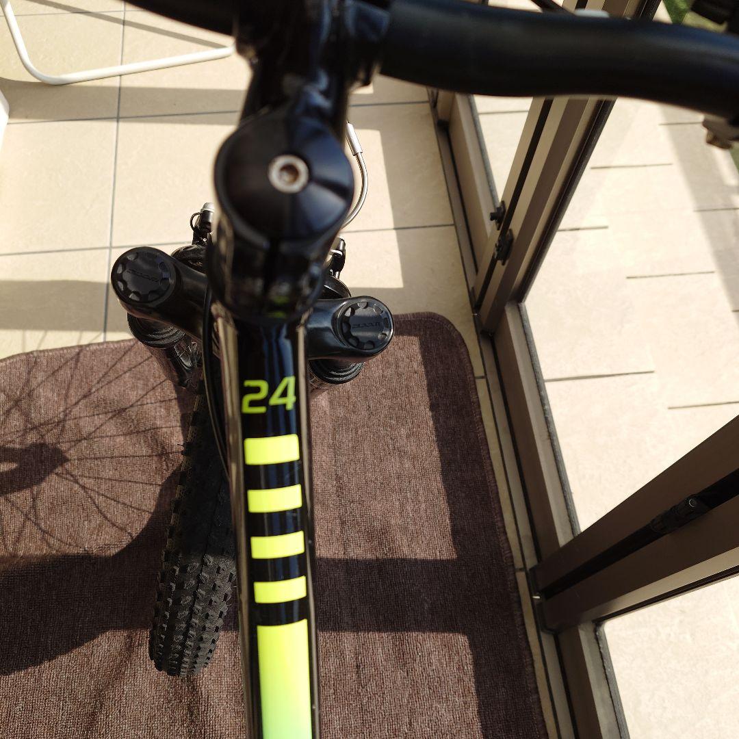 TREK　24インチ　キッズバイク　マウンテンバイク