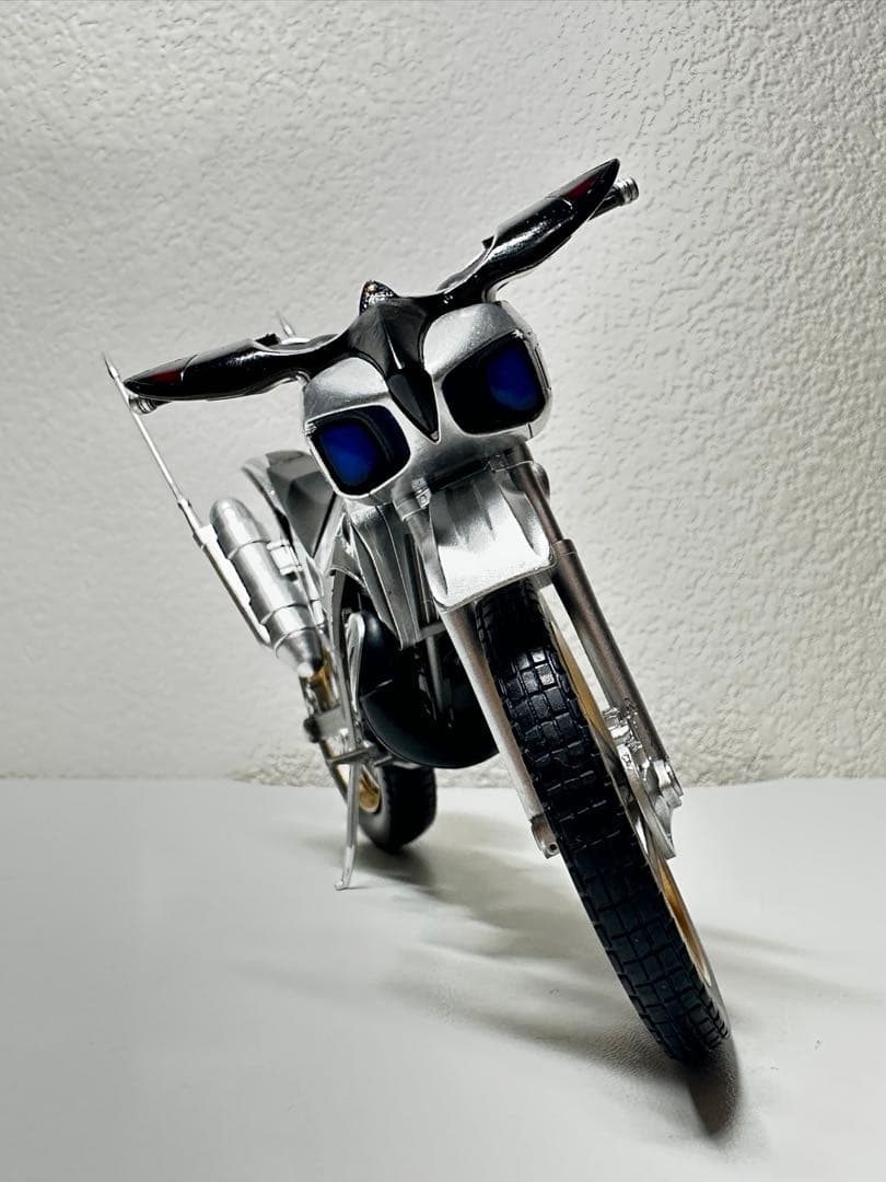 S.H.Figuarts トライチェイサー2000 ポリスヘッド　塗装品