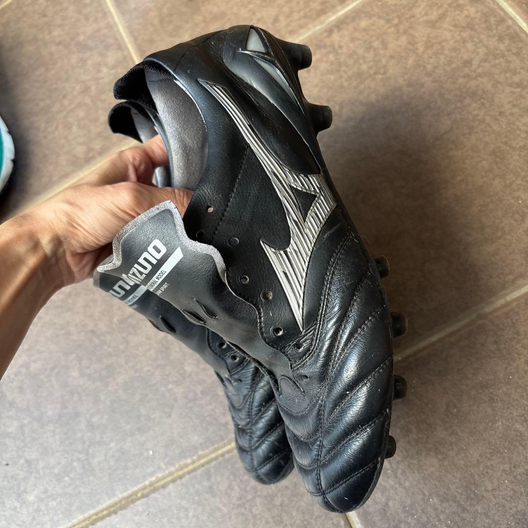 Mizuno モレリア ブラック 26.5cm