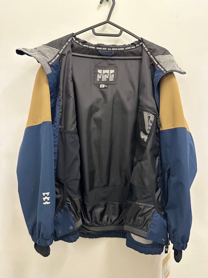 【新品】 ROME DSK JKT スノーボードウェアー XS ローム