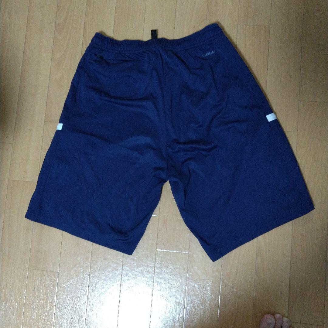 アディダスadidas育英大学サッカー部練習着上下　ｏサイズ　ユニフォーム