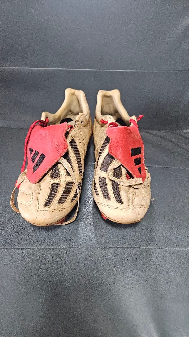 adidas プレデターマニア　　2002 サッカーシューズ シャンパンゴールド