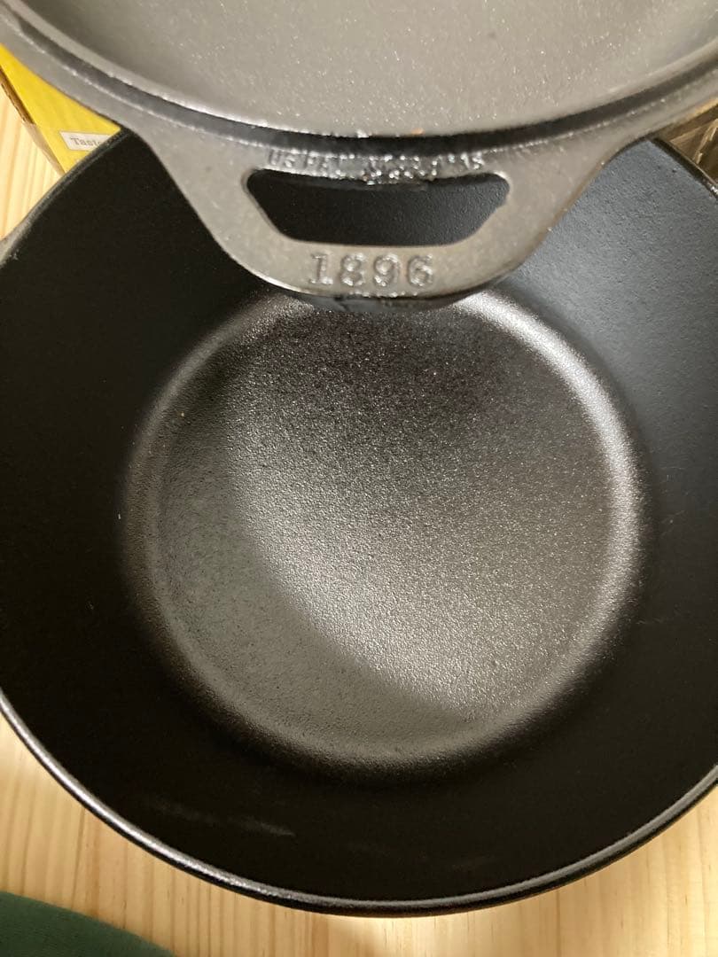 新品　ロッジ ダブルダッチオーブンL8DD3　キャンプ　スキレット