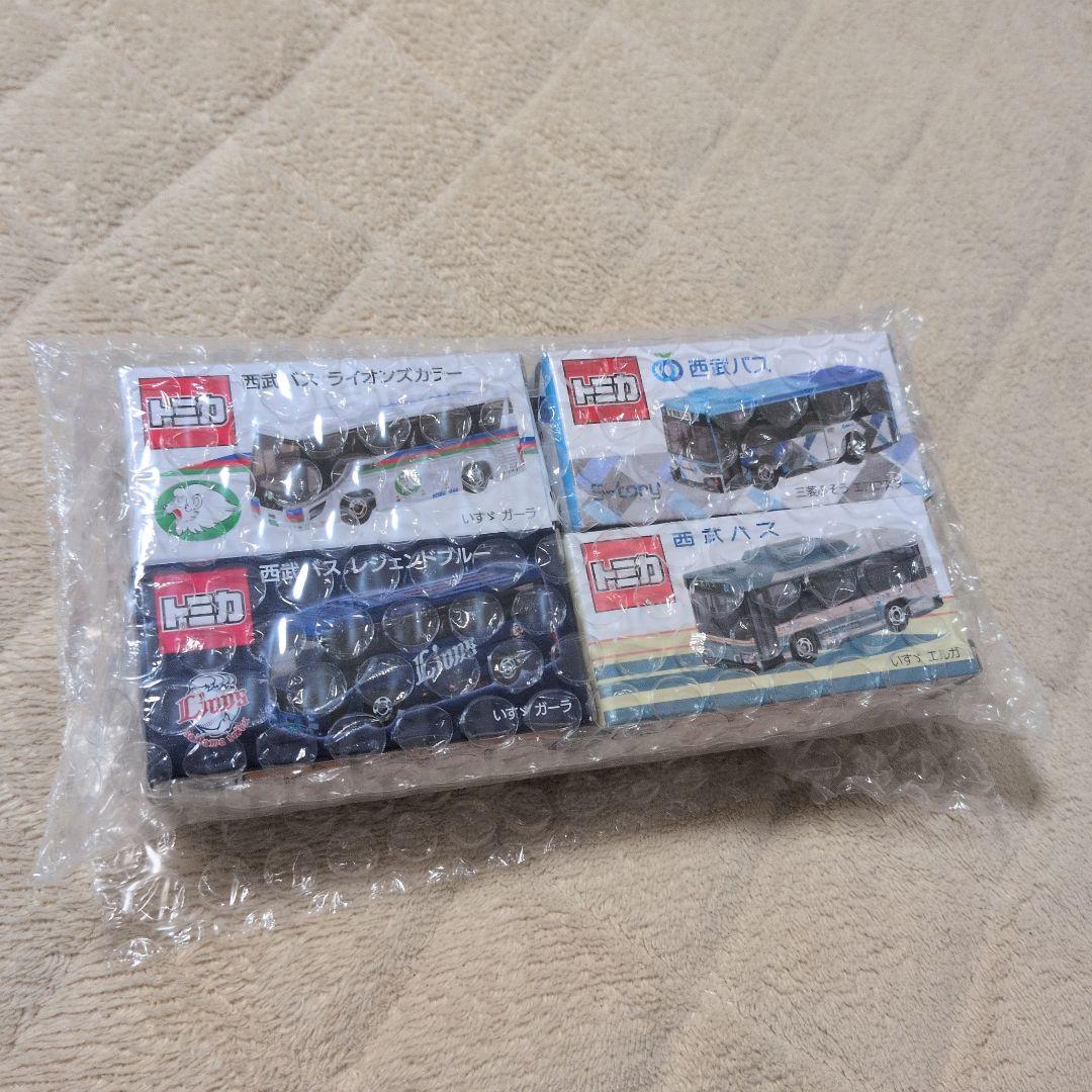 【新品・未使用】箱スレ有 トミカ 西武バス 特注 西武ライオンズ 4台セット