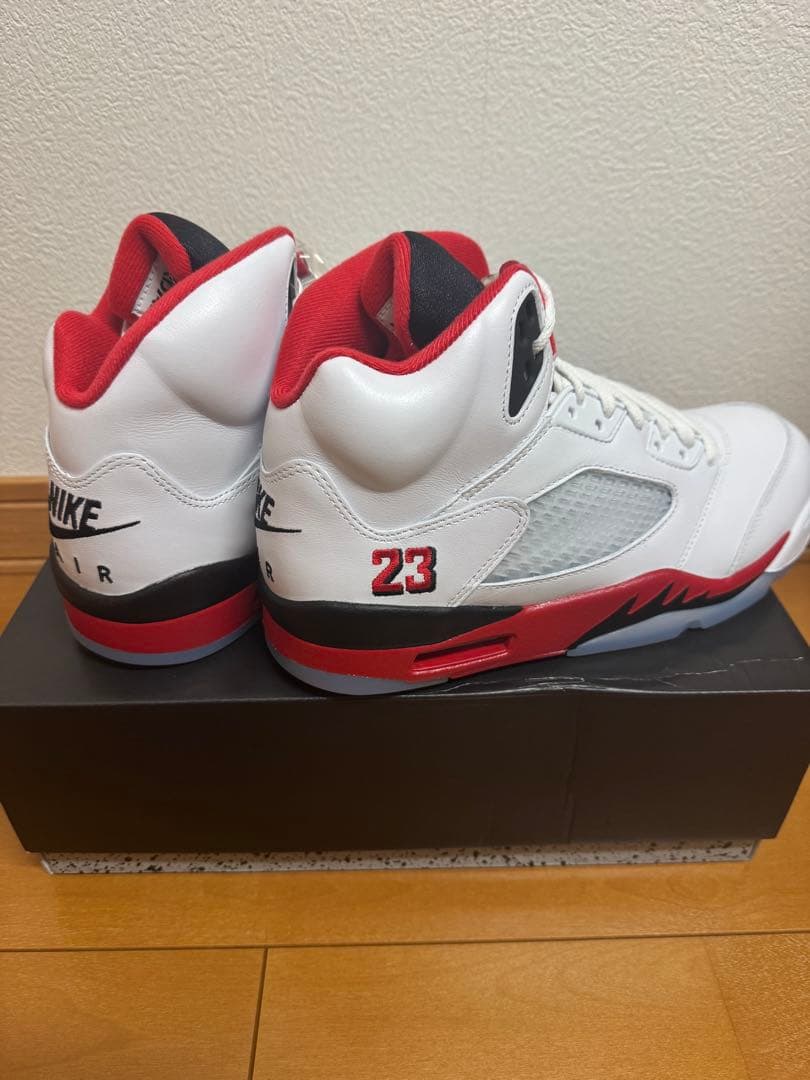 黒タグ新品 27.5 Nike Air Jordan 5 エアジョーダン5レッド