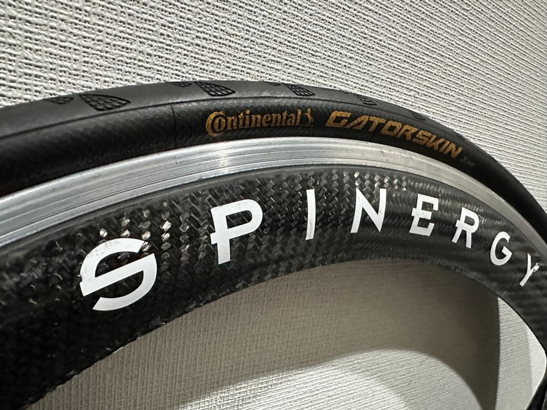 SPINERGY スピナジー　フロント　700C Gatorskin 25mm