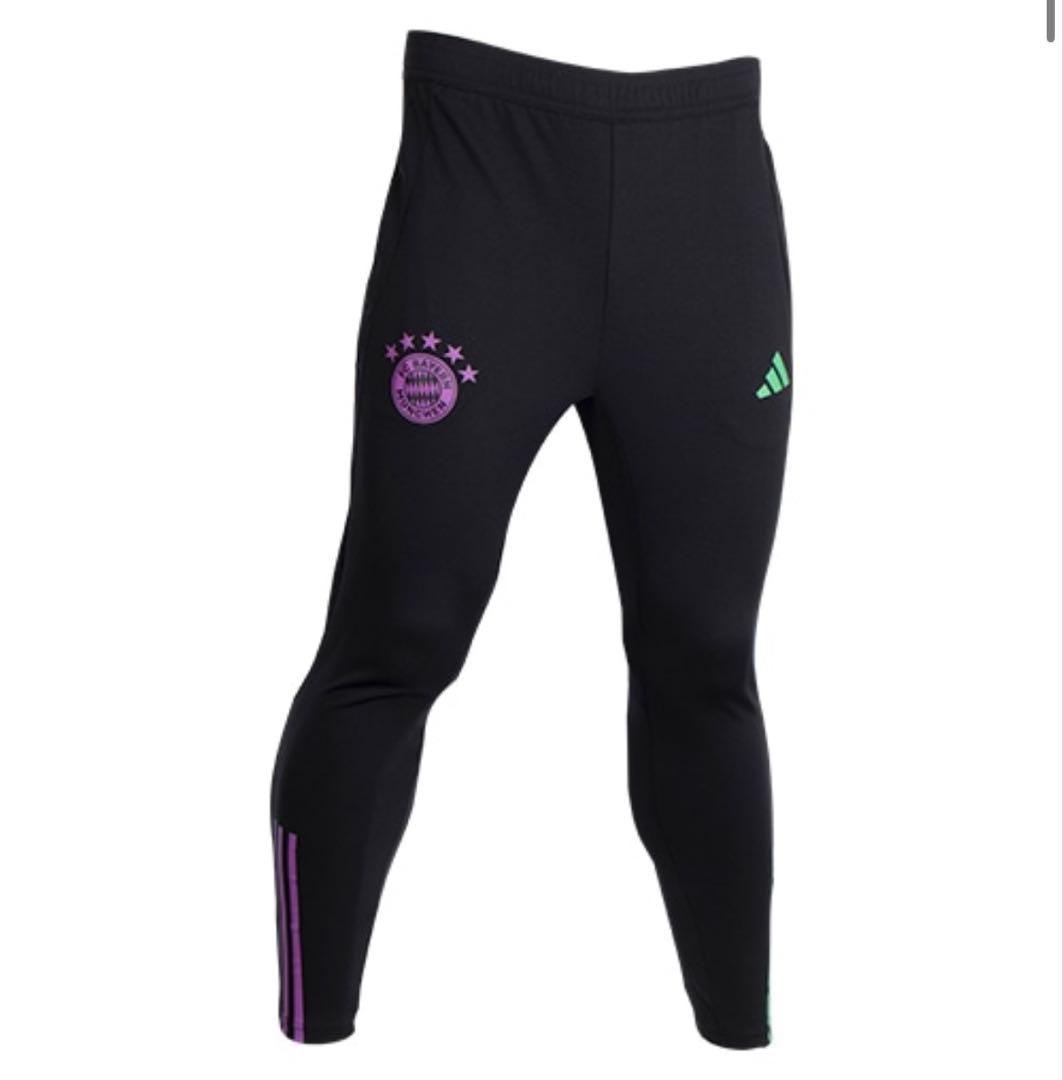 バイエルンミュンヘン 23/24 トレーニングトップ&トレーニングパンツ