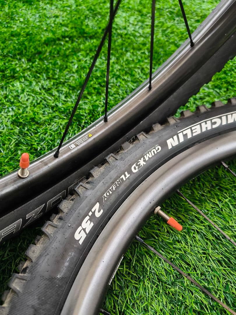 【バレンタイン特別価格】2/14締切 カーボンMavic XA PRO 27.5