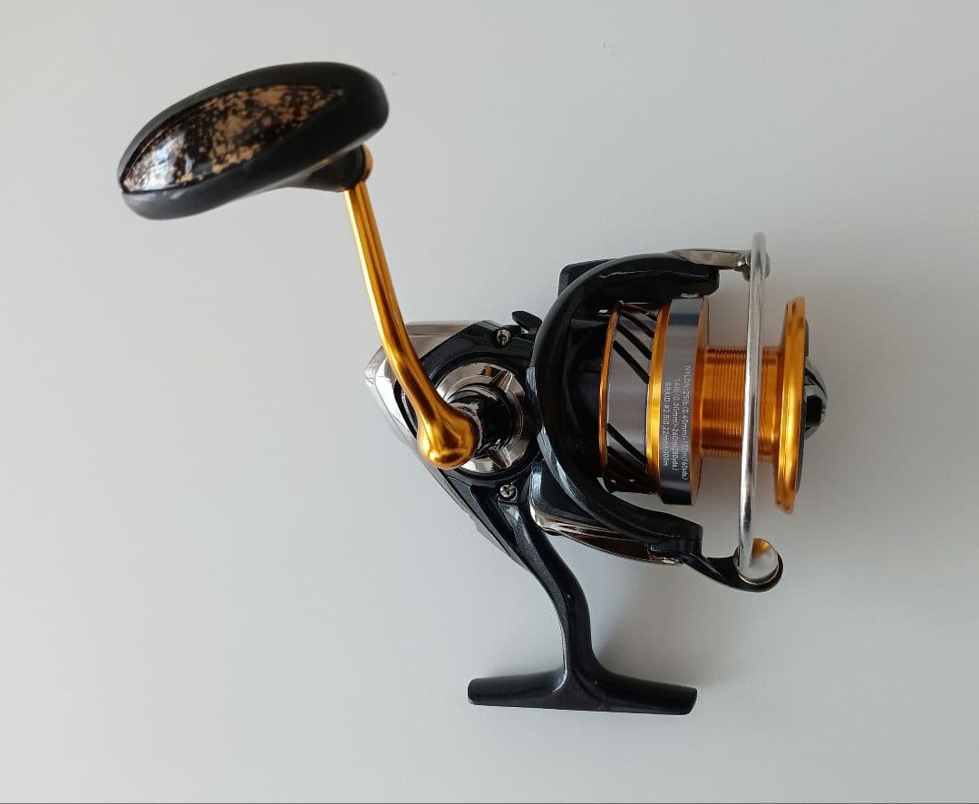 ダイワ スピニングリール REVROS LT 5000D-CH