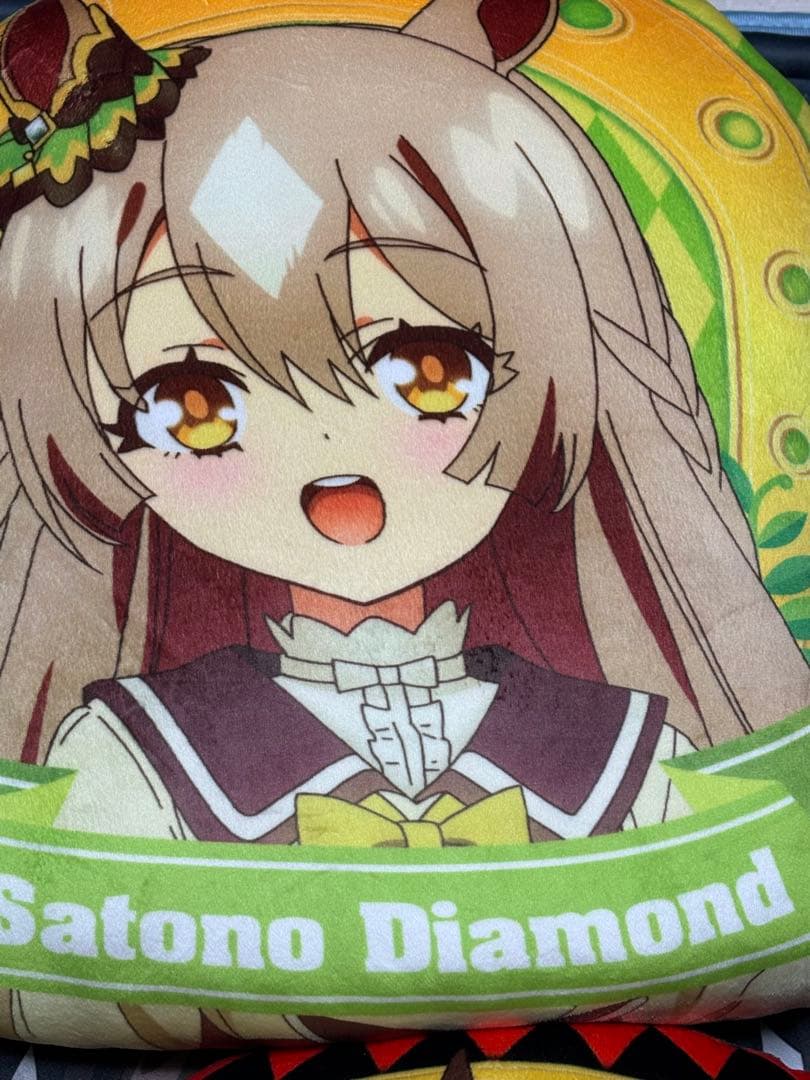 ウマ娘掛けふとんカバーキタサンブラック&サトノダイヤモンド　クッション4種おまけ