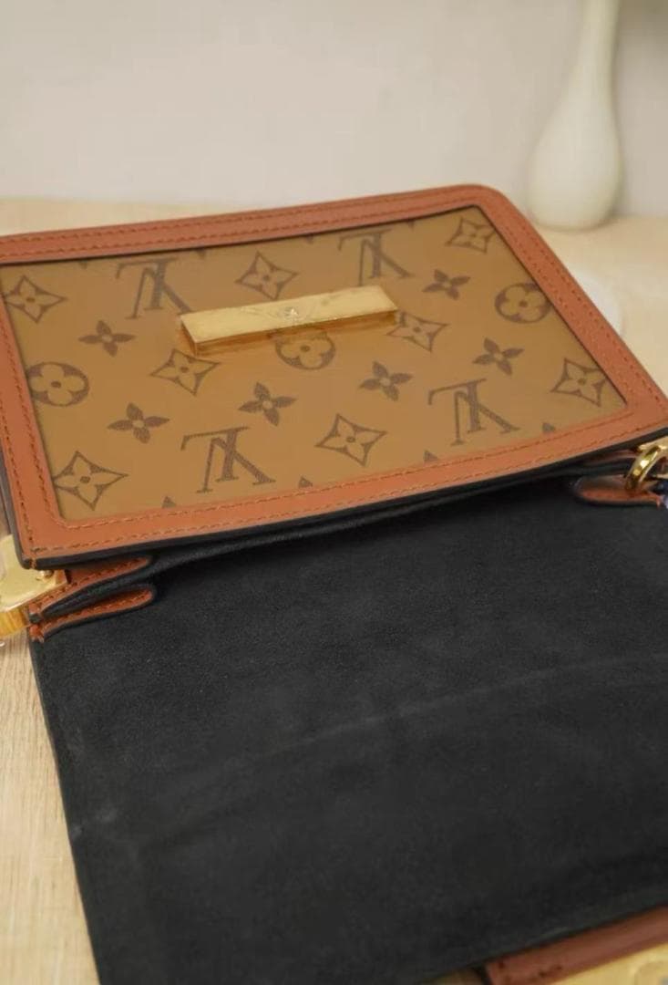 Louis* Vuitton モノグラムショルダーバッグ