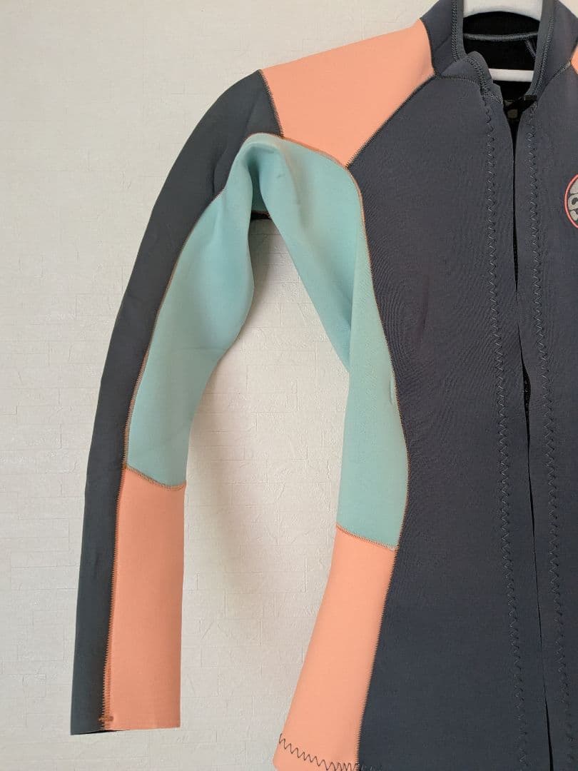 Rip Curl タッパー W6 グレー/ピンク/ミント