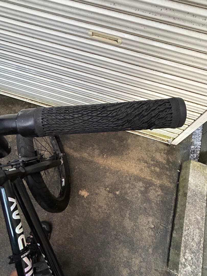 【値下げしました】BMX Kink Launch 2022モデル 20×2.4