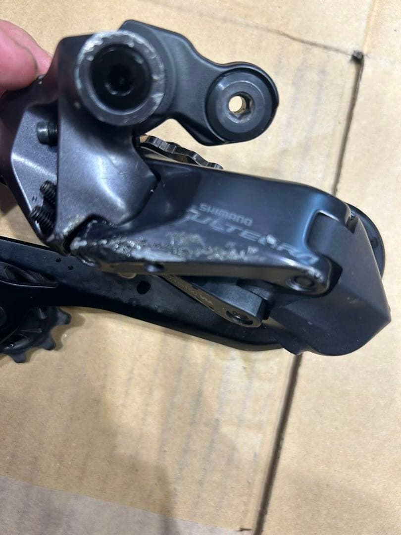 SHIMANO ULTEGRA Di2 8100 2x12速 コンポセット