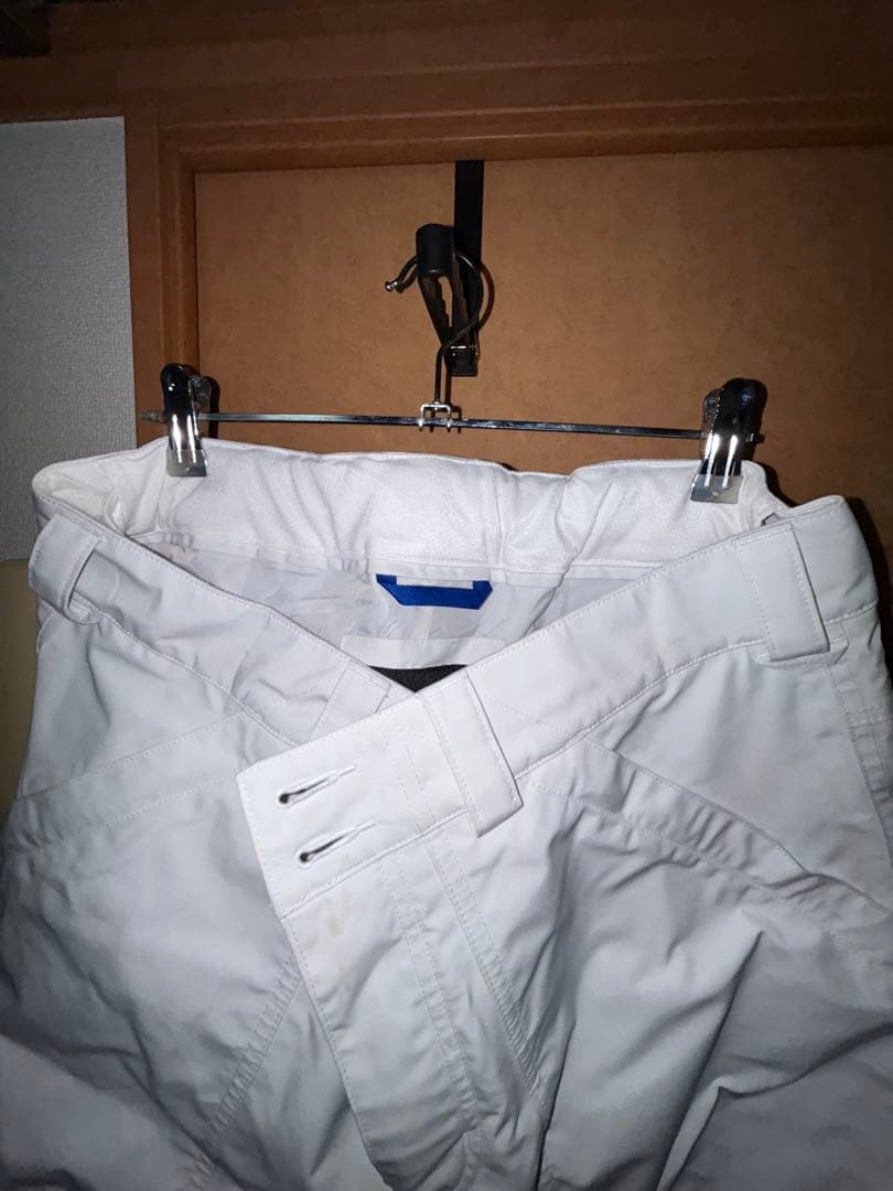 バートン　ウェアBURTON GORE-TEX White パンツ　白