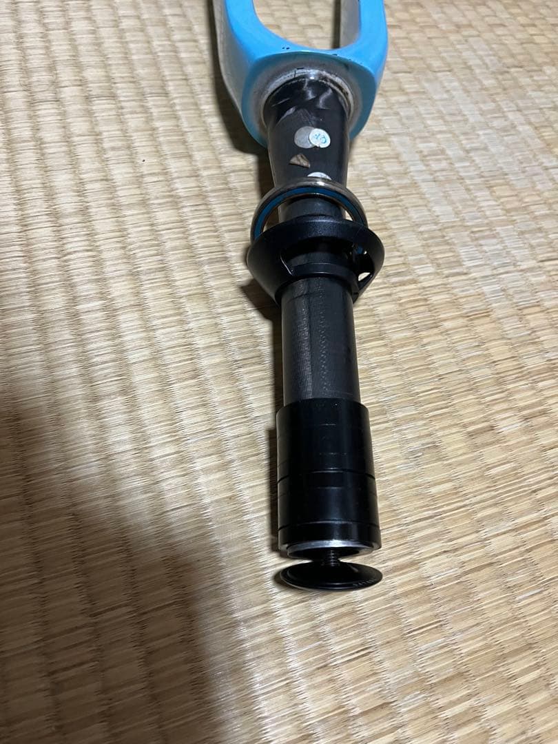 TREK EMONDA ALR 5 カーボン　フロントフォーク 700c