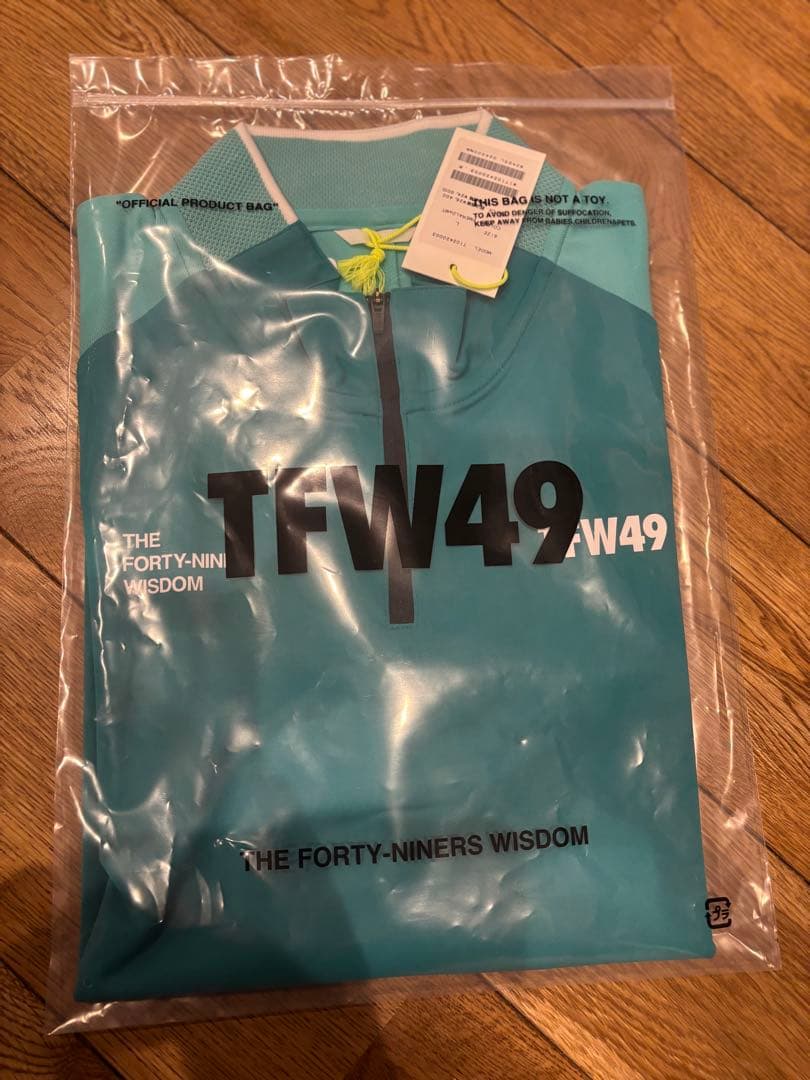 TFW49 HALF ZIP COLLARLESS POLO Lサイズ