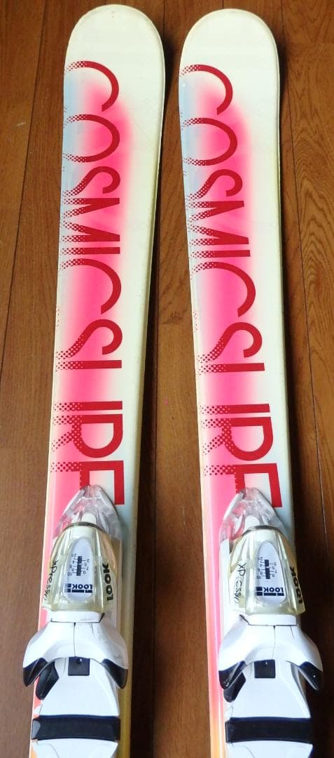 COSMICSURF,NORDICA　板142ｃｍ、ブーツ22.5～23.5ｃｍ